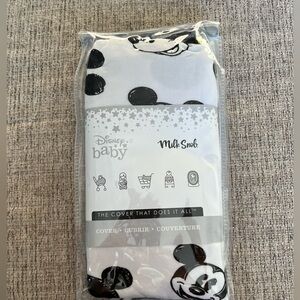 Disney Baby 5-in-1 Multi-Use Cover - Black, White